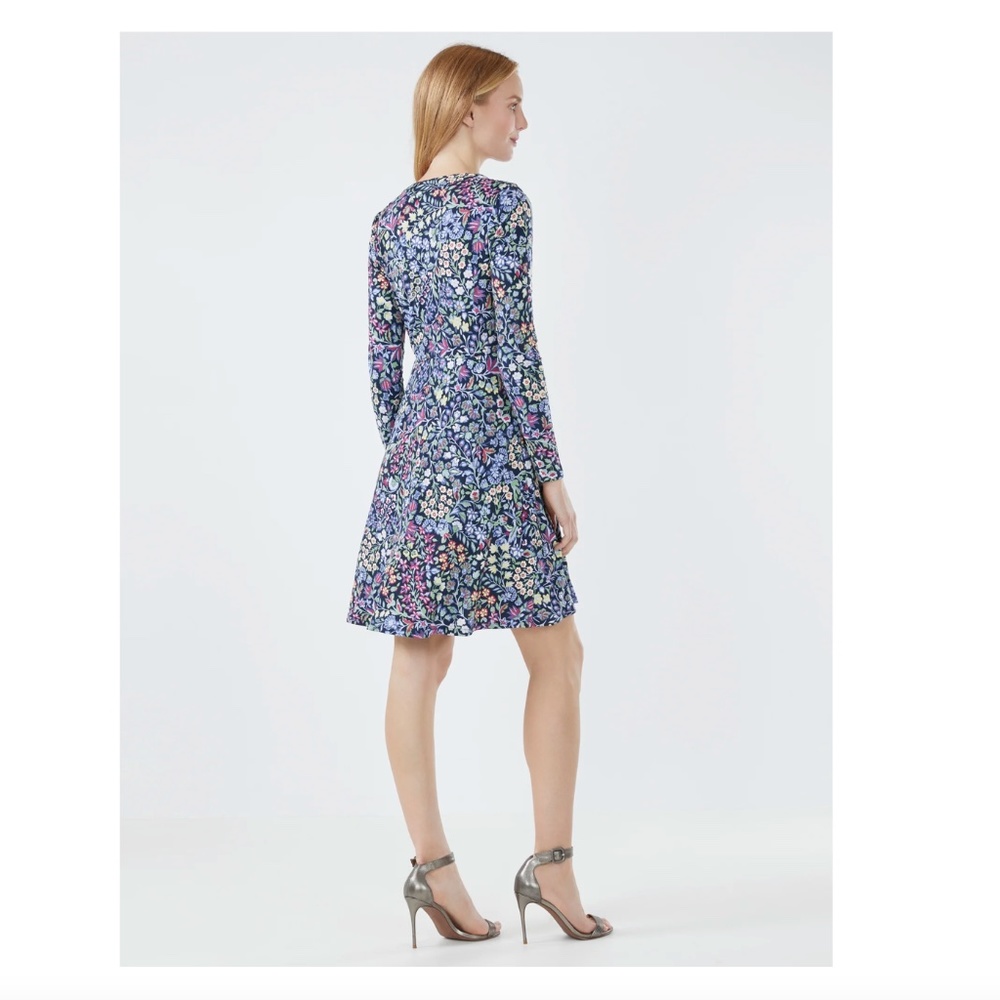 BCBGMaxAzria Savannah Surplice Floral Print Navy Dress in Size XS NWOT - Picture 5 of 10